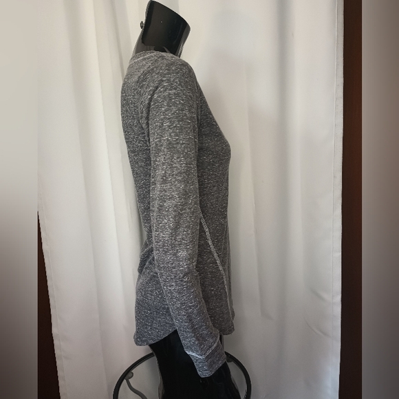 Derek Heart Womens Y2K Henley Top Medium Gray Burnout Fitted Layers Skater - Picture 3 of 8